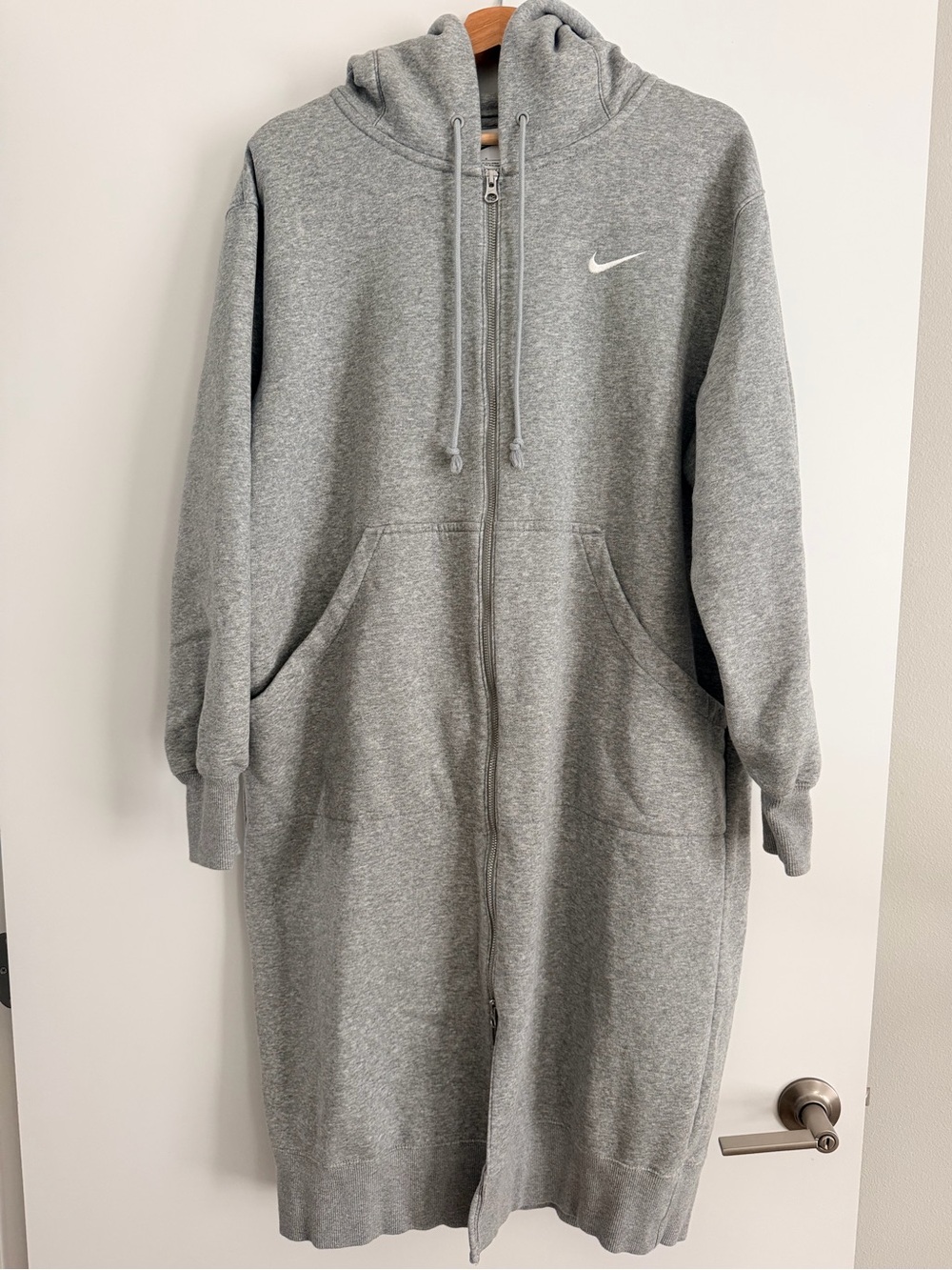 Nike Women's Sportswear Phoenix Fleece Oversized Long Full-Zip Hoodie